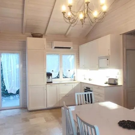 60m² Entierement Climatise * Gassin